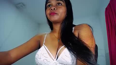 sashabreck1 online show from December 29, 2024, 3:00 am