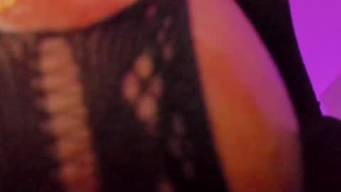 Snapshot of sashachase chatting on December 8, 2024, 2:18 am Sasha online show from December 8, 2024, 2:18 am