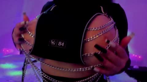 Snapshot of sashachase chatting on December 15, 2024, 7:02 am Sasha online show from December 15, 2024, 7:02 am