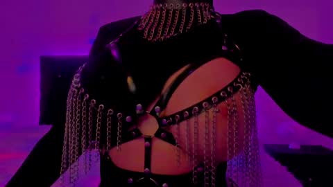 Snapshot of sashachase chatting on February 6, 2025, 5:46 am Sasha online show from February 6, 2025, 5:46 am