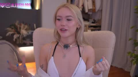 sashalore online show from April 6, 2026, 2:42 am