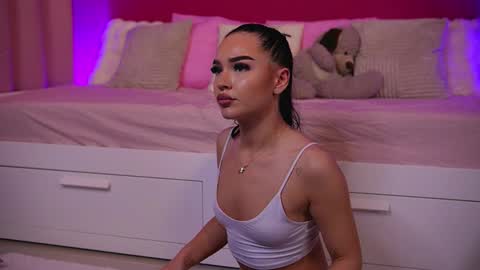 SashaLorenz online show from December 21, 2025, 9:27 am