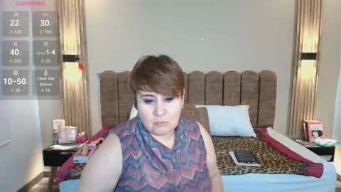 S A S H A R O S E online show from September 22, 2025, 12:07 pm