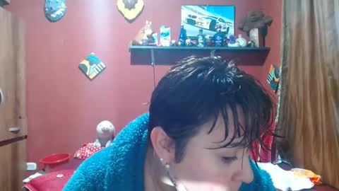 Snapshot of sasharosee2 chatting on April 27, 2026, 12:03 pm S A S H A R O S E online show from April 27, 2026, 12:03 pm