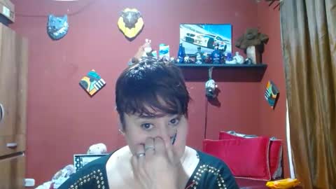 Snapshot of sasharosee2 chatting on May 2, 2026, 12:10 pm S A S H A R O S E online show from May 2, 2026, 12:10 pm
