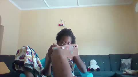 sashay_dario online show from December 31, 2024, 7:31 am