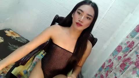 KEYLLA online show from September 20, 2025, 9:49 pm