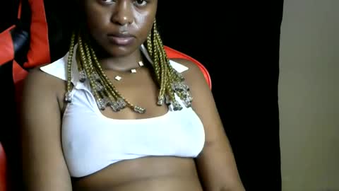 sassy_lyne online show from June 4, 2026, 7:47 am