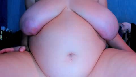 sassy_seasons online show from February 11, 2025, 11:44 pm