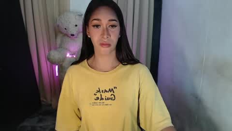  HERA  online show from May 9, 2026, 9:31 pm