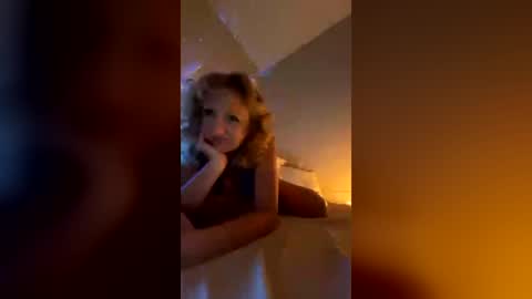 sassyhotwife00 online show from June 28, 2026, 3:01 am