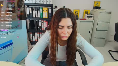 sassytiff online show from January 28, 2025, 11:38 am