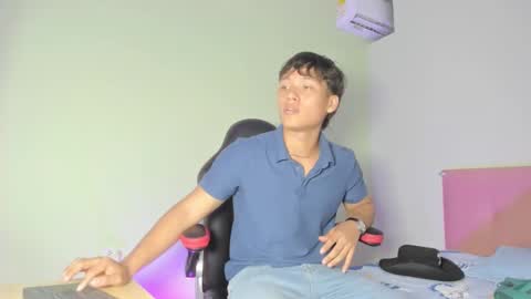 Evans Williams online show from March 9, 2025, 7:15 pm