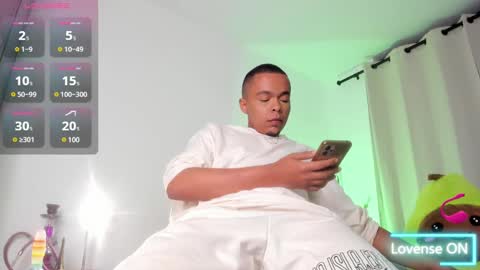     online show from February 23, 2025, 4:50 am