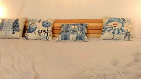 Snapshot of satimilf_ chatting on December 21, 2024, 10:50 am Sati online show from December 21, 2024, 10:50 am