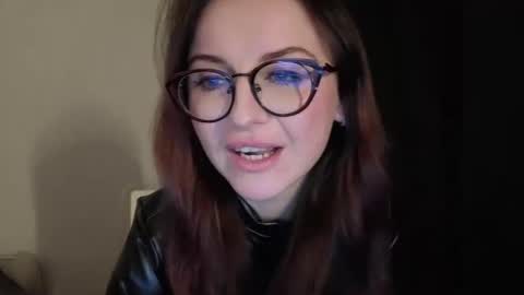 Snapshot of satin_sin chatting on February 17, 2026, 7:09 pm Lori online show from February 17, 2026, 7:09 pm