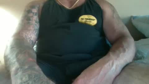 Snapshot of satinpantys chatting on September 26, 2025, 10:47 pm satinpantys online show from September 26, 2025, 10:47 pm