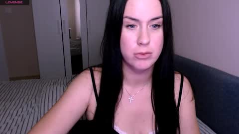 satisfaction__ online show from December 4, 2025, 3:43 pm