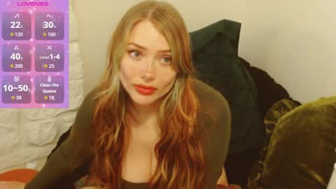 Snapshot of satrinarose chatting on June 4, 2026, 7:36 am Rose online show from June 4, 2026, 7:36 am