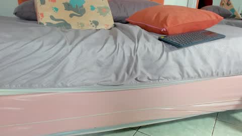 SATSU u online show from December 9, 2024, 11:03 pm