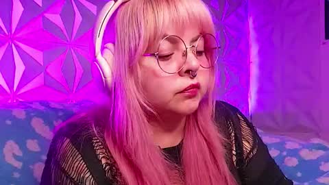 Gina George online show from March 8, 2026, 4:49 am