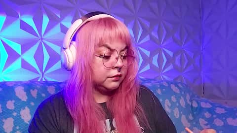 Gina George online show from April 10, 2026, 11:20 pm