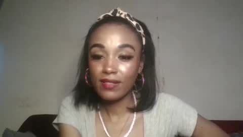 Snapshot of saucy_shanice chatting on June 27, 2026, 8:36 pm Shaniiice online show from June 27, 2026, 8:36 pm