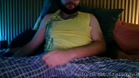 Snapshot of saucybonjo chatting on April 10, 2026, 5:01 am Ben online show from April 10, 2026, 5:01 am