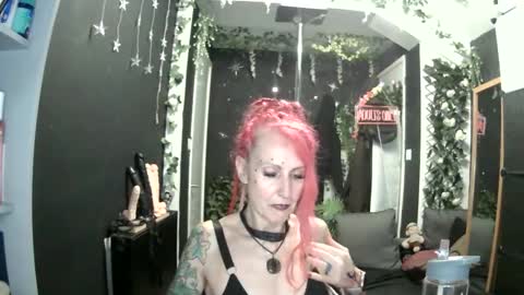 SaucySky online show from May 27, 2026, 9:23 pm