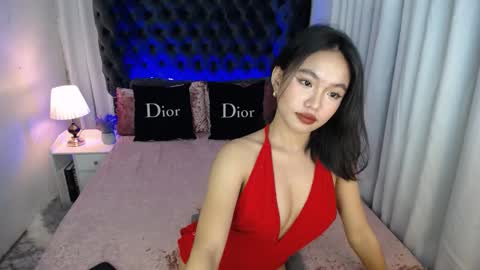saucystaceyx online show from December 3, 2024, 5:12 pm