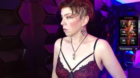 Snapshot of sauvage_lilith chatting on April 24, 2026, 3:31 am lilith online show from April 24, 2026, 3:31 am