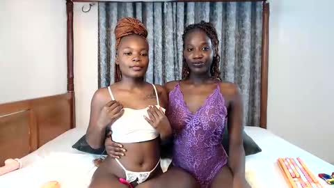 Snapshot of savage_tounge chatting on December 4, 2024, 7:34 pm Candy and Lexxy online show from December 4, 2024, 7:34 pm