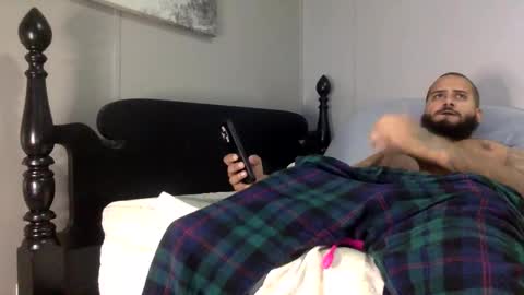 savagebullxxx online show from January 3, 2025, 12:22 am