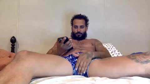 Snapshot of savagebullxxx chatting on May 24, 2026, 2:16 am savagebullxxx online show from May 24, 2026, 2:16 am