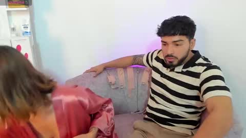 savagesweethearts online show from December 10, 2024, 4:06 pm