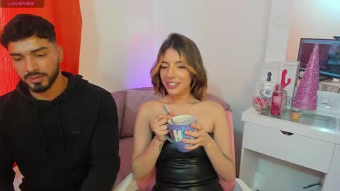 savagesweethearts online show from December 16, 2024, 7:10 pm