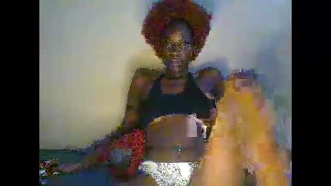 Snapshot of savagetongu3e chatting on January 15, 2026, 3:55 am savagetonguee online show from January 15, 2026, 3:55 am