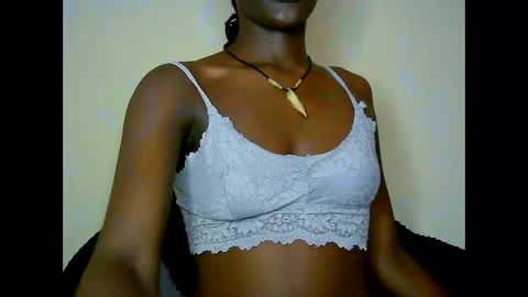 savagetonguee online show from April 19, 2026, 3:44 pm