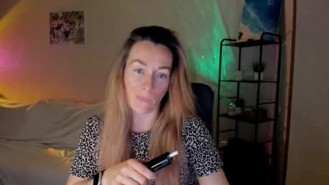 save the qween online show from December 4, 2025, 7:50 am