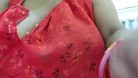 Snapshot of savita0969 chatting on November 4, 2025, 2:49 pm Anjali online show from November 4, 2025, 2:49 pm