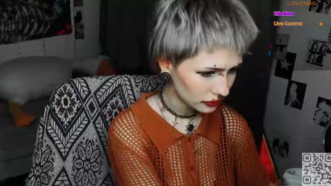 pronoun she. name Mary. age 21. online show from April 16, 2026, 12:11 am