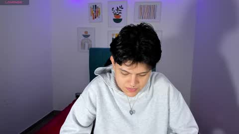 Snapshot of sayd_23 chatting on March 7, 2025, 2:25 am sayd_23 online show from March 7, 2025, 2:25 am