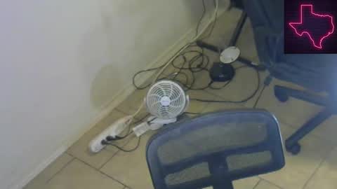 Snapshot of sayhicaitcd chatting on January 7, 2025, 5:01 am Cait or Caitlin online show from January 7, 2025, 5:01 am