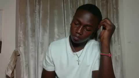 saylich online show from February 26, 2026, 4:11 am