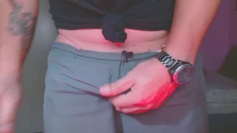 sbutter online show from December 4, 2024, 9:02 pm