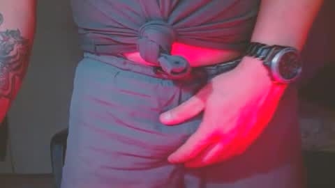 sbutter online show from March 4, 2025, 9:43 pm