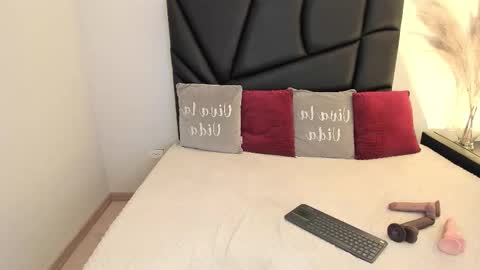 Snapshot of scarbadgirl_ chatting on October 6, 2025, 3:37 am scarbadgirl_ online show from October 6, 2025, 3:37 am