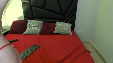 Snapshot of scarbadgirl_ chatting on October 18, 2025, 3:31 am scarbadgirl_ online show from October 18, 2025, 3:31 am