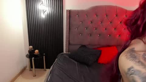 Snapshot of scarbadgirl_ chatting on May 10, 2026, 4:06 am scarbadgirl_ online show from May 10, 2026, 4:06 am