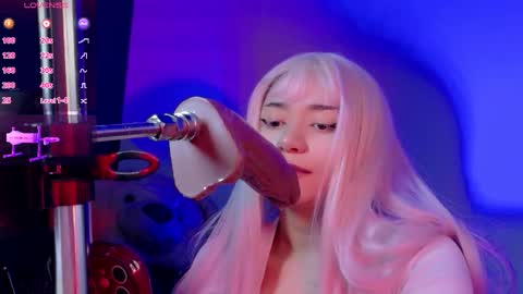 scarlet_gold online show from June 6, 2026, 9:30 pm